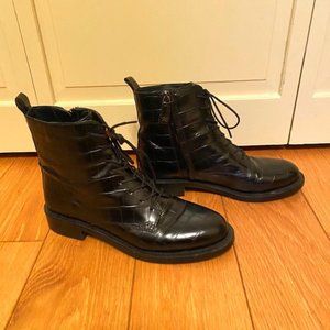 Sam Edelman Black Crocodile Print Nina Combat Boot Size 7.5
